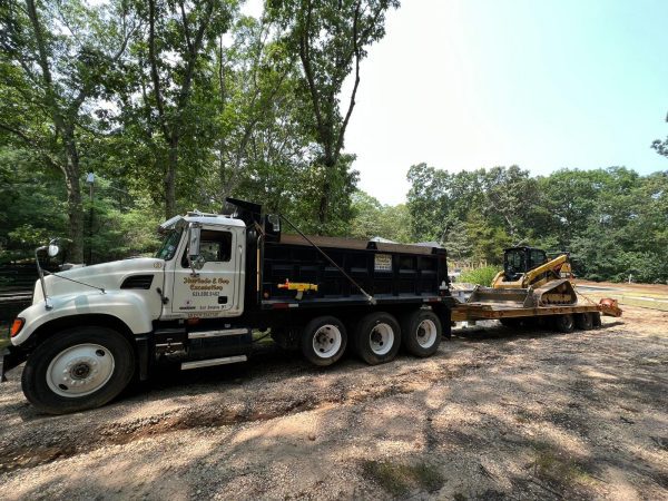 2006 Mack Granite CV713 Dump Truck  with Trailer - Image 14