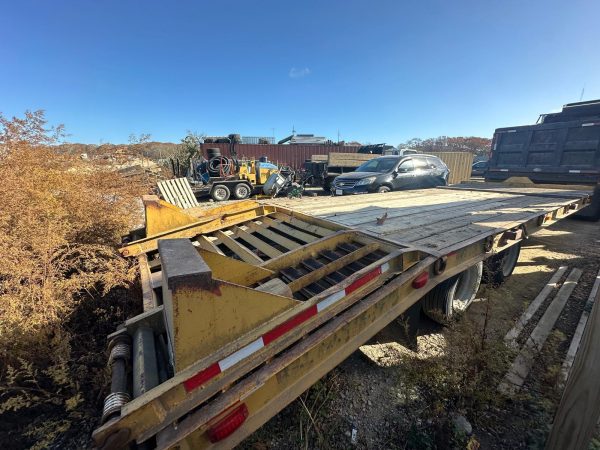 2006 Mack Granite CV713 Dump Truck  with Trailer - Image 31