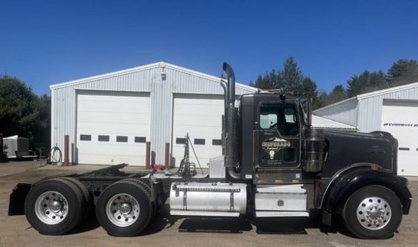 2007 Kenworth W900L
