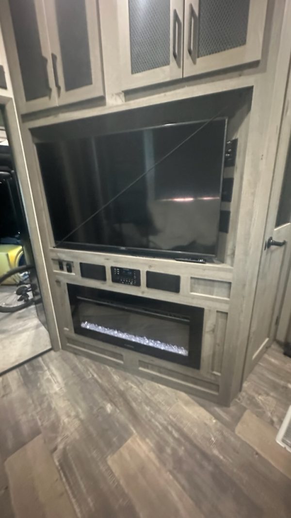 2020 KEYSTONE RV CO RAPTOR 356 - Image 20