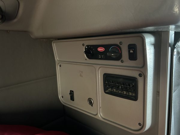 2000 Peterbilt  379 EXHD - Image 15