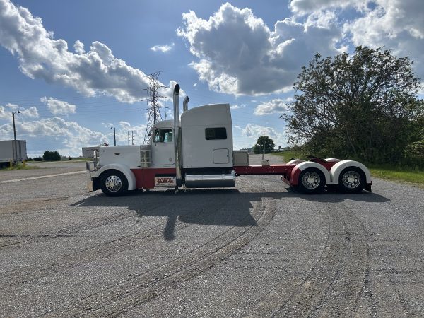 2000 Peterbilt  379 EXHD - Image 23