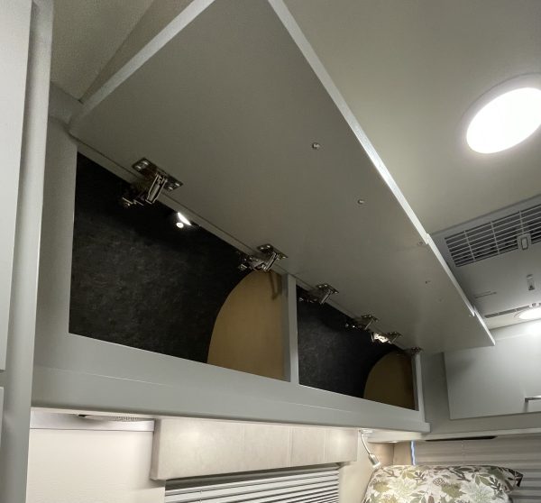 2025 COACHMEN GALLERIA LI3 24A - Image 20