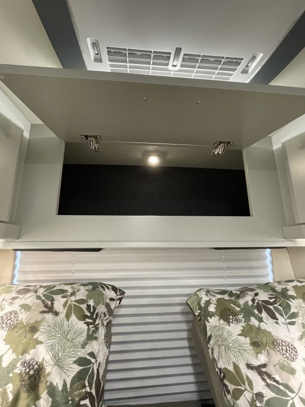 2025 COACHMEN GALLERIA LI3 24A - Image 21