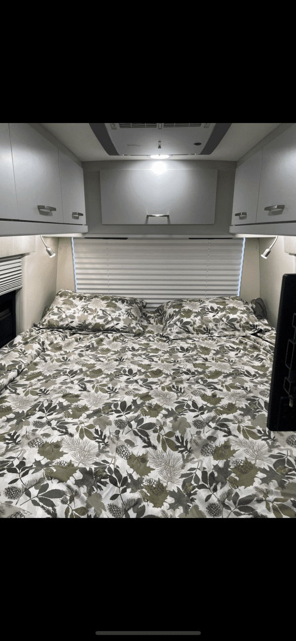 2025 COACHMEN GALLERIA LI3 24A - Image 22