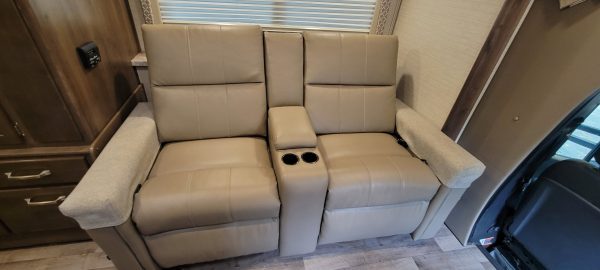 2020 JAYCO MELBOURNE 24L - Image 8
