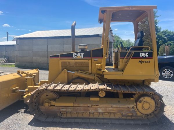 1997 D5C Hystat Series III: Crawler Dozer & 2007 CASE 580SM Backhoe - Image 16
