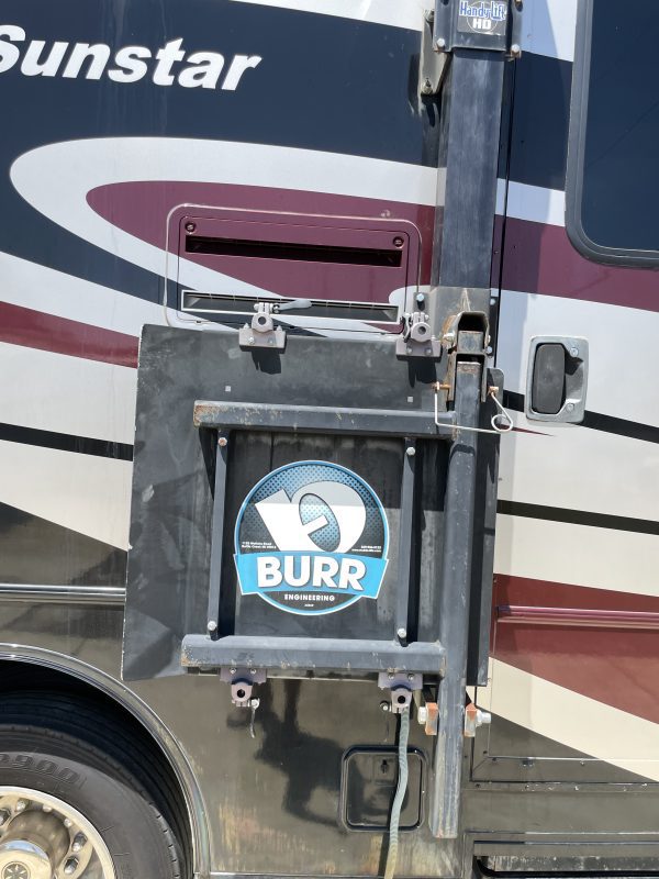 2014 ITASCA SUNSTAR 30T - Image 2