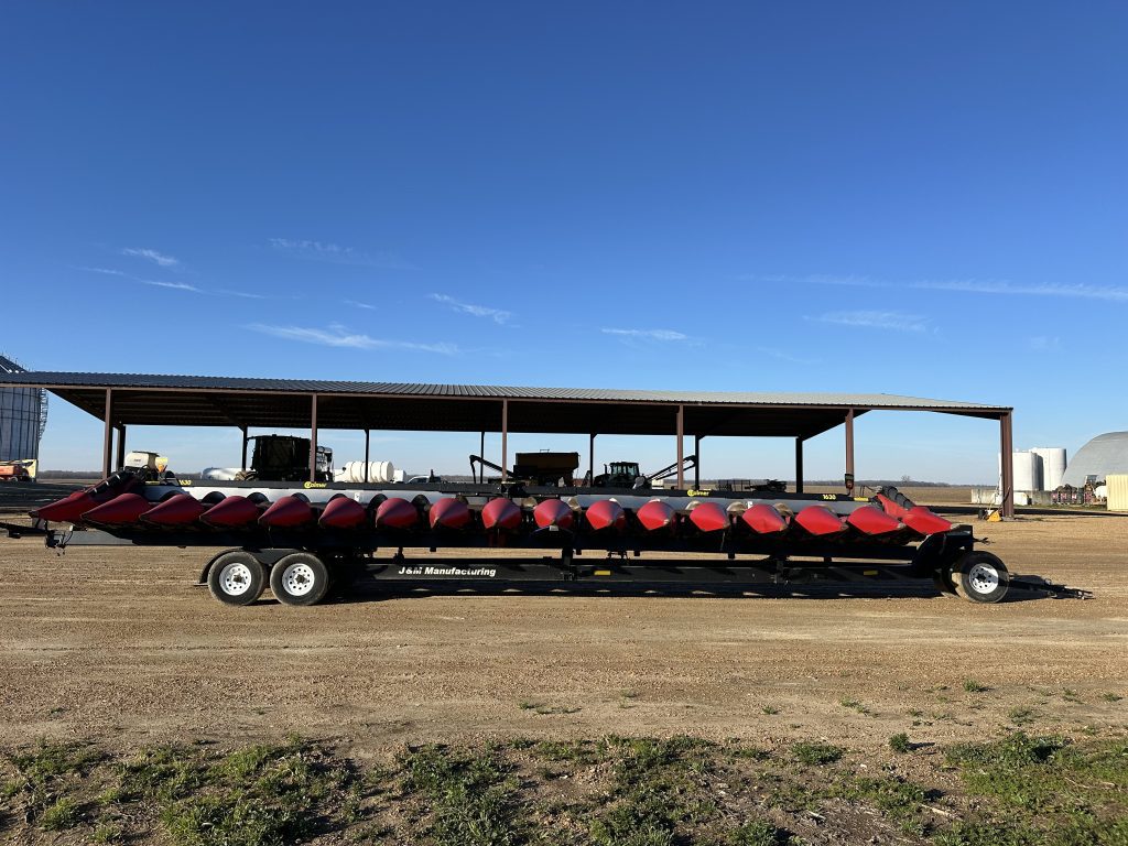 Calmer 1630 Corn Header - Image 2
