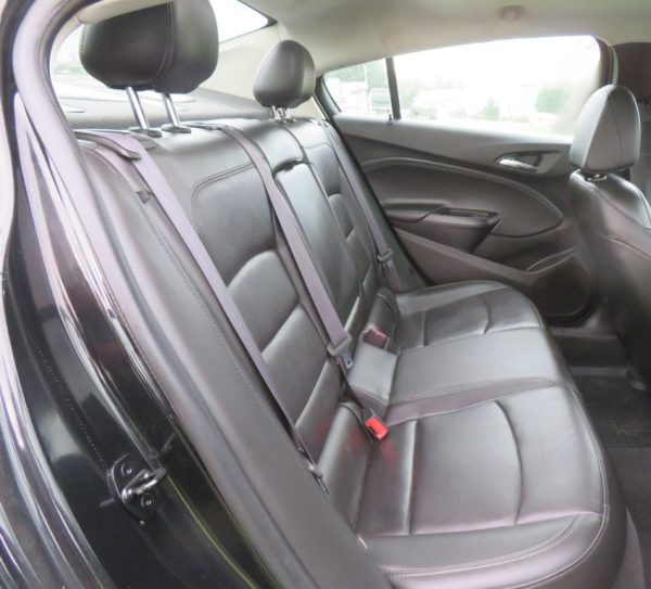 2017 Chevy Cruze - Image 37