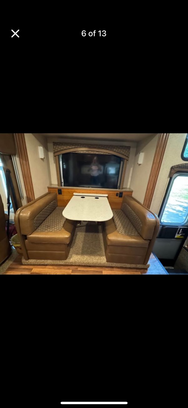 2016 Jayco - Image 7
