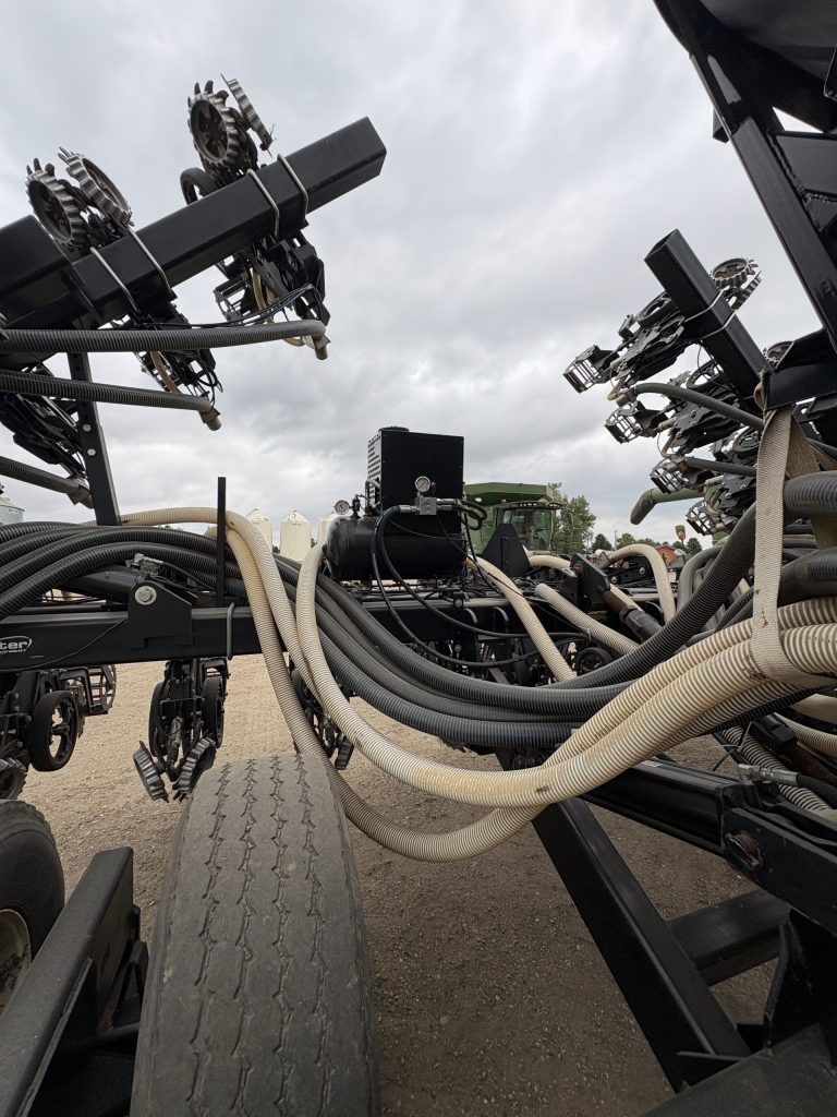 2022 YETTER 2984 - Image 8