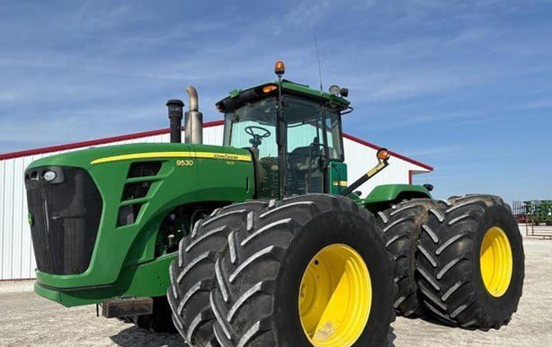 2010 JOHN DEERE 9530 - Image 2