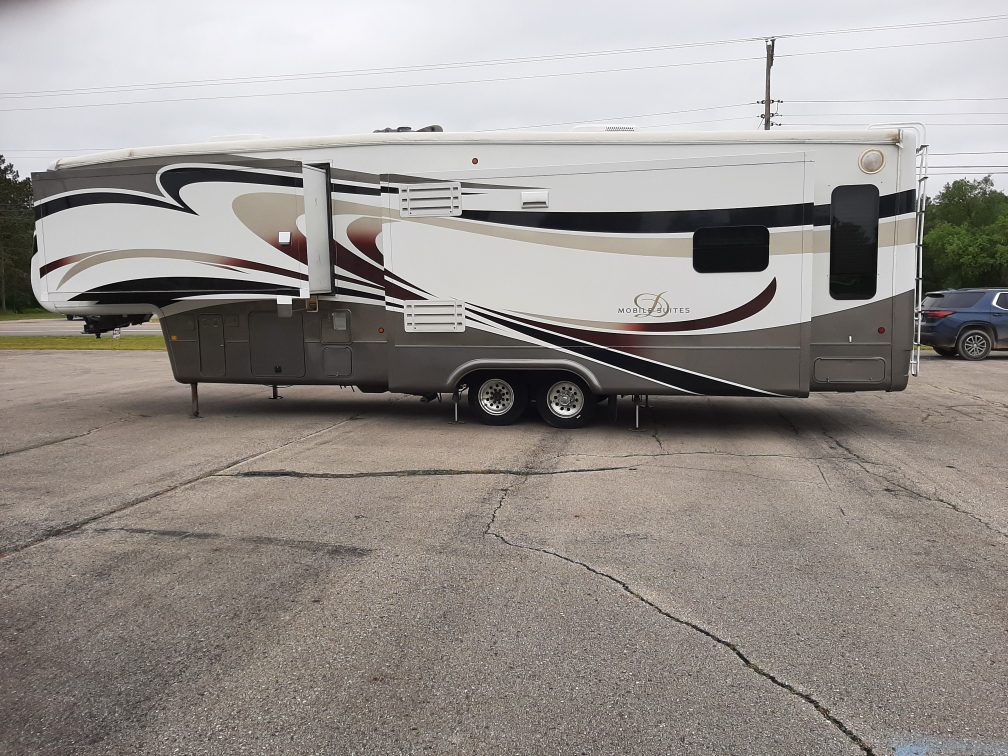 2011 Drv Mobile Suite 38RSSB3 - Image 4