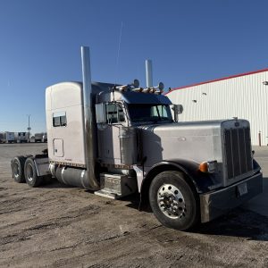 2003 Peterbilt 379