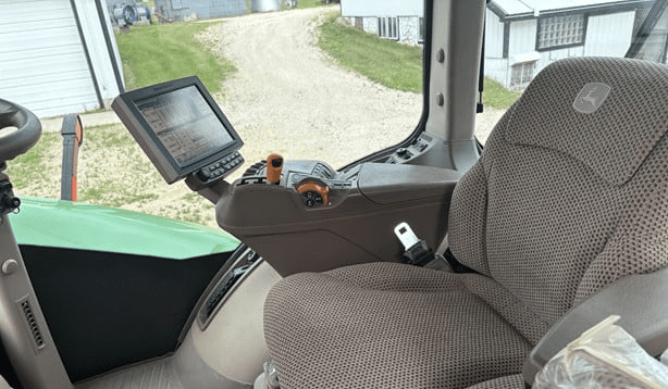 2021 JOHN DEERE 9520R (BH106) - Image 10