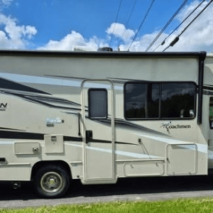 2023 COACHMEN LEPRECHAUN 260DS
