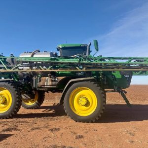 2023 John Deere 616R sprayer