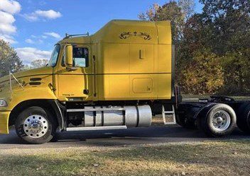 2003 MACK PINNACLE CXU603
