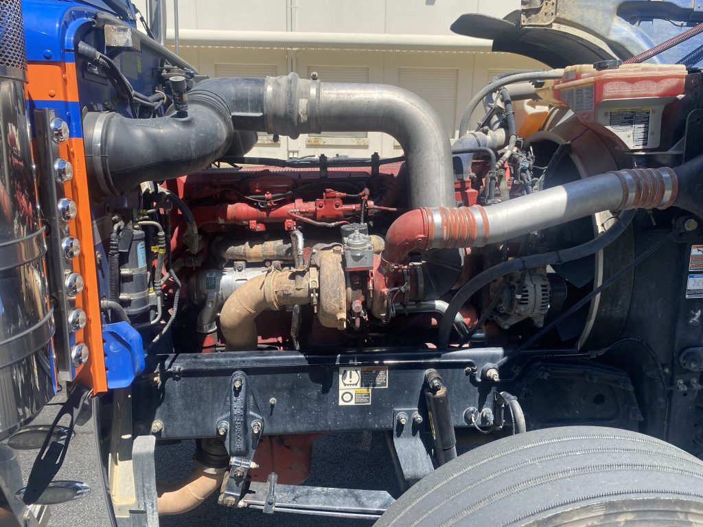 2021 Peterbilt 389 - Image 9