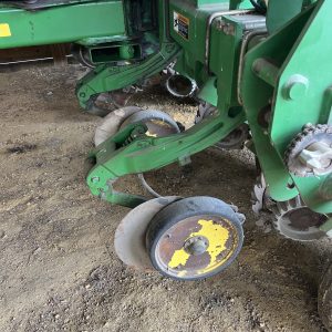 2005 JOHN DEERE 1770NT PLANTER