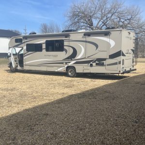 2020 COACHMEN LEPRECHAUN 319MB