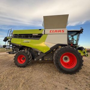 2021 Claas 8600 LEXION COMBINE