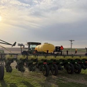 2002 JOHN DEERE 1770
