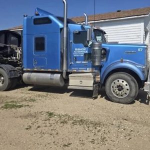 2007 Kenworth WB 900