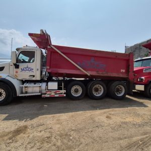 2015 Peterbilt 567