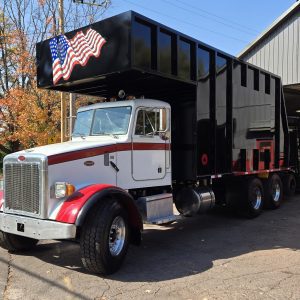 2002 PETERBILT 357
