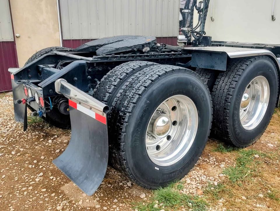 2021 KENWORTH T880 - Image 8