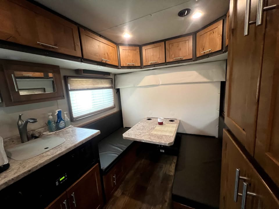 2021 KENWORTH T880 - Image 17