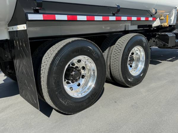 2010 International 6×6 Water Truck BRAND NEW TANK AND PLUMBING - Image 14