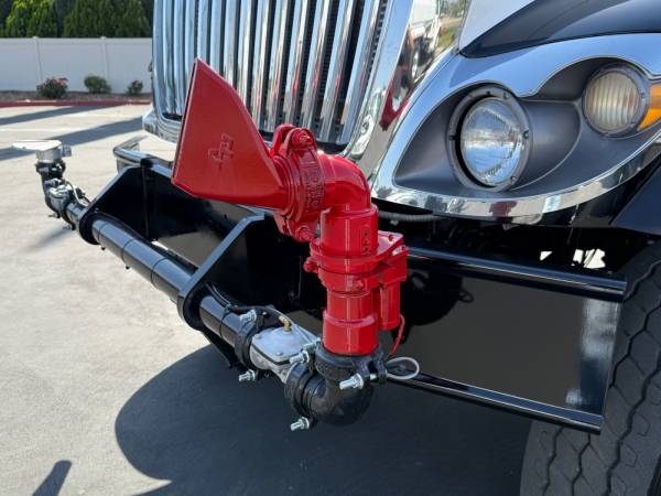 2010 International 6×6 Water Truck BRAND NEW TANK AND PLUMBING - Image 6
