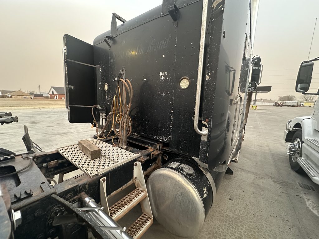 1990 PETERBILT 379 - Image 16