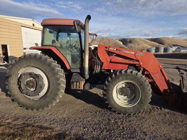 Case IH MX150 tractor and loader