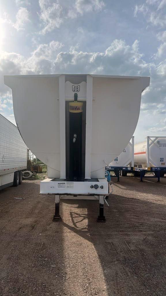 2024 ATRO Steel End Dump Trailers - Image 2
