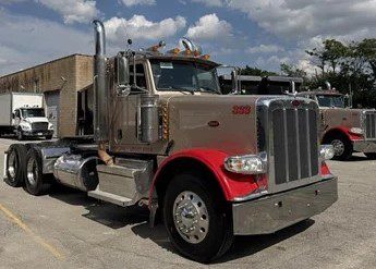 2018 Peterbilt 389 Daycab