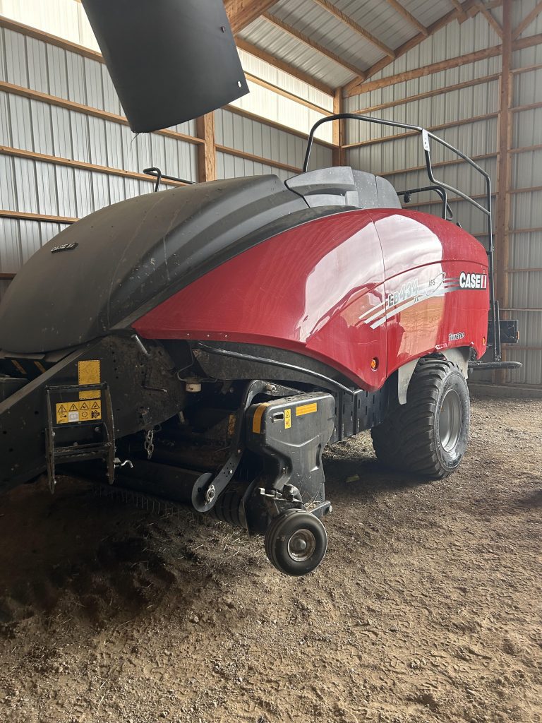 2019 Case IH LB434 XL Large Square Baler - Image 3
