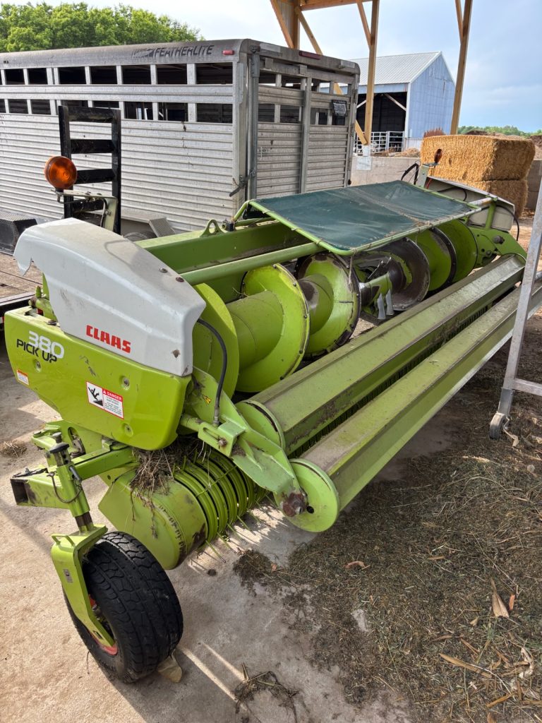 2016 CLAAS AXION 930 Tractor - Image 5