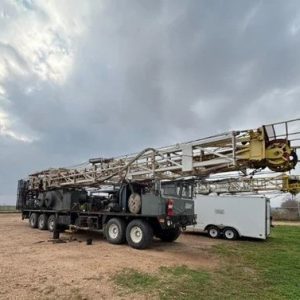 2005 SJ Petro XJ400 Workover Rig