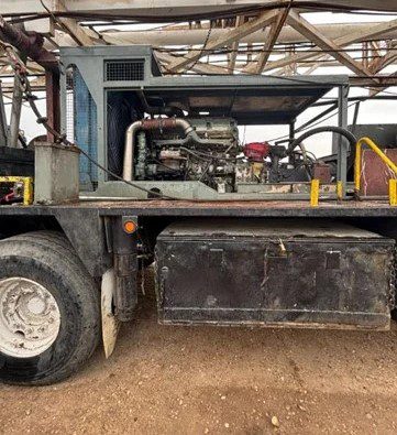 2005 SJ Petro XJ400 Workover Rig - Image 9