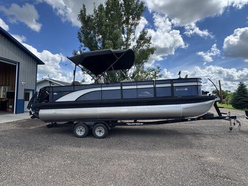2019 Bennington 23 SSX Tritoon - Image 3