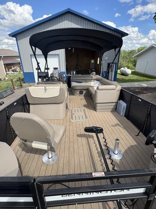 2019 Bennington 23 SSX Tritoon - Image 6