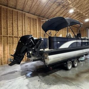 2019 Bennington 23 SSX Tritoon