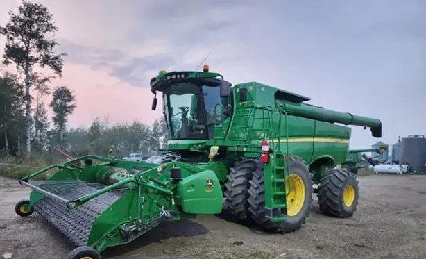 2012 JOHN DEERE S680