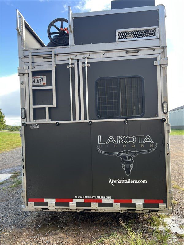 2022 Lakota Bighorn - Image 21
