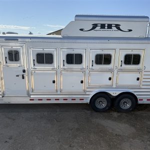 2022 Elite 5-Horse LQ Gooseneck Trailer 