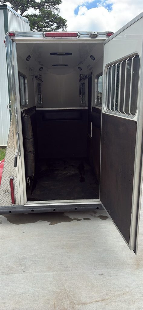 2009 Sterling Coach 1 Horse - Image 6